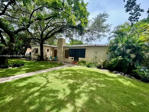 334 NE 107th St, Miami Shores, FL 33161