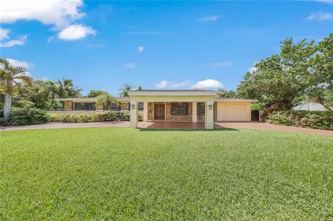 8370 SW 89th St, Miami, FL 33156
