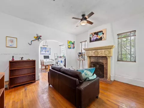 1230 Pizarro St, Coral Gables, FL 33134