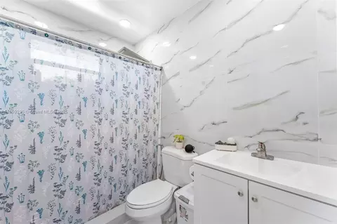 Bath - 730 Curtiss Dr, Opa Locka, FL 33054 photo 4 of 4