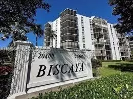 20500 W Country Club Dr #308, Aventura, FL 33180