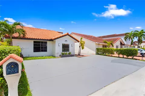 4542 SW 144th Ct, Miami, FL 33175