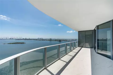 700 NE 24th St #2501, Miami, FL 33137