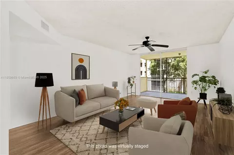 8215 Lake Dr #207, Doral, FL 33166