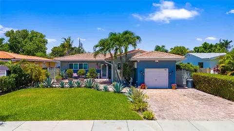 7528 Hispanola Ave, North Bay Village, FL 33141