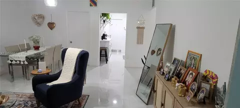 1265 Marseille Dr #31, Miami Beach, FL 33141