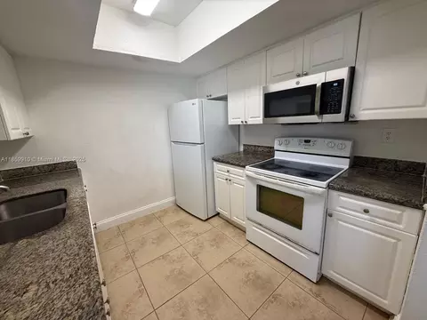 1314 Silverado, North Lauderdale, FL 33068 photo 4