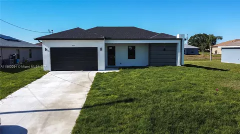 3610 SW 22nd St, Lehigh Acres, FL 33976