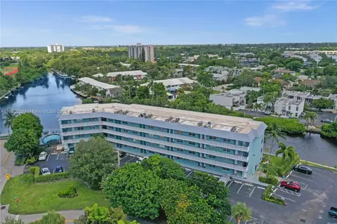 801 NE 18th Ct #209, Fort Lauderdale, FL 33305