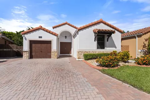 875 NW 97th Ct, Miami, FL 33172