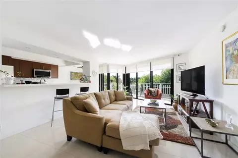 1000 Quayside Ter #508, Miami, FL 33138