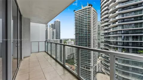1050 Brickell Ave #2620, Miami, FL 33131