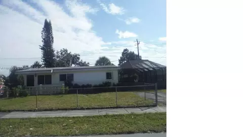 290 NW 193rd St, Miami Gardens, FL 33169