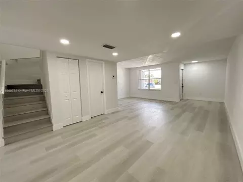 969 W 79th St, Hialeah, FL 33014 photo 17