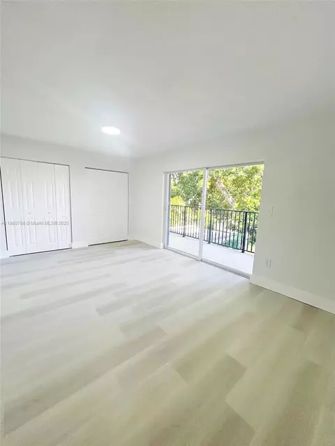969 W 79th St, Hialeah, FL 33014 photo 22