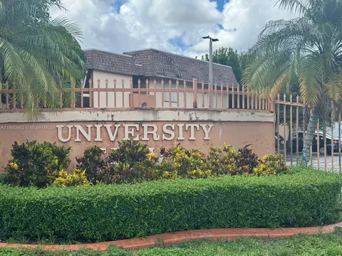 870 SW 129th Pl #209, Miami, FL 33184