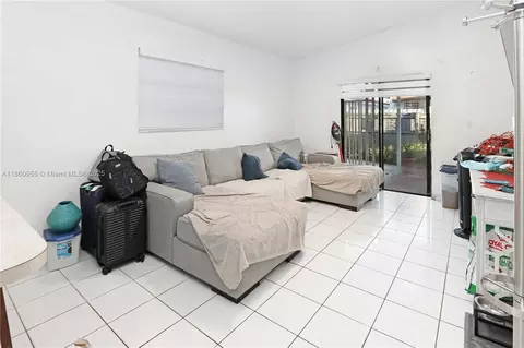 Other - 2534 W 72nd St, Hialeah, FL 33016 photo 1 of 5