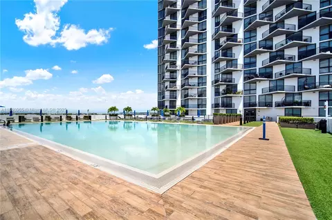 5300 Paseo Blvd #1202, Doral, FL 33166