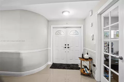 Entry Way - 20110 NW 83rd Pl, Hialeah, FL 33015 photo 2 of 3