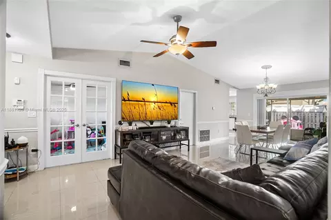 Other - 20110 NW 83rd Pl, Hialeah, FL 33015 photo 4 of 10