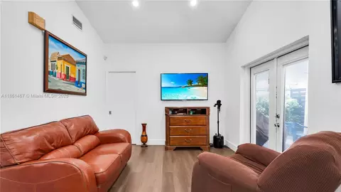 7578 W 30th Ln, Hialeah, FL 33018 photo 7