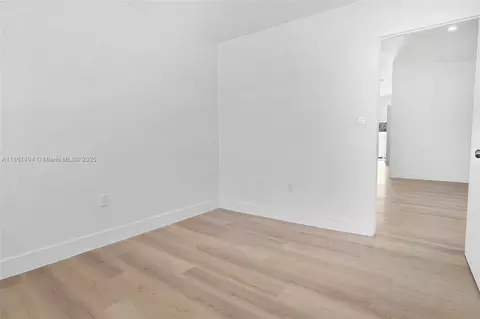 3133 W 70th Ter, Hialeah, FL 33018 photo 20