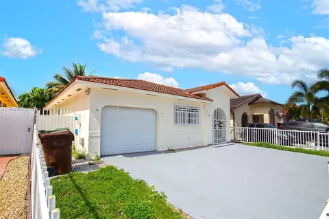3133 W 70th Ter, Hialeah, FL 33018