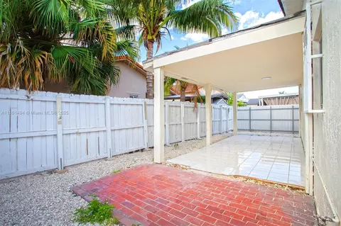 3133 W 70th Ter, Hialeah, FL 33018 photo 35