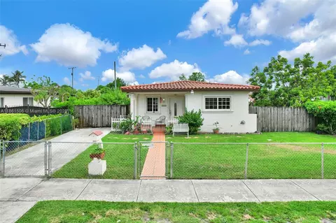 3635 SW 95th Ave, Miami, FL 33165