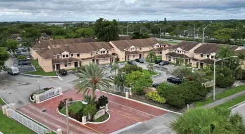 2198 SW 80th Ter #2198, Miramar, FL 33025