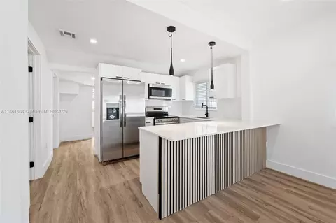 1726 NW 63rd St, Miami, FL 33147