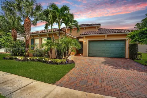 2954 Bellarosa Cir, Royal Palm Beach, FL 33411