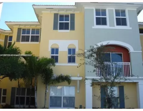 11102 NW 83 St #207, Doral, FL 33178
