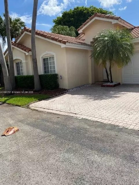 11302 NW 59th Ter, Doral, FL 33178