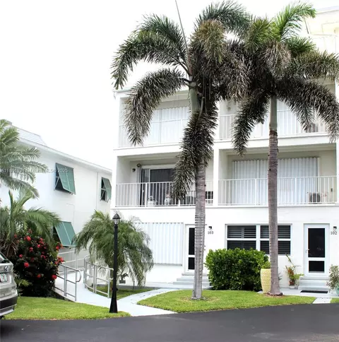 4001 S Ocean Blvd #103, South Palm Beach, FL 33480