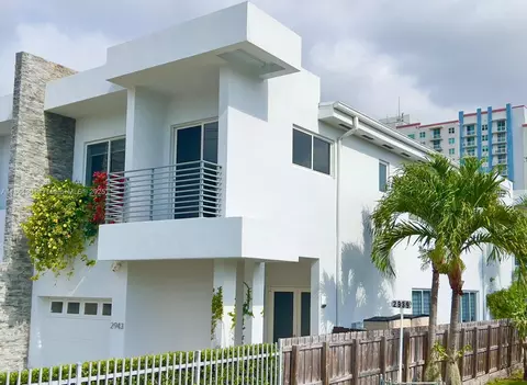 2943 SW 23rd St, Miami, FL 33145