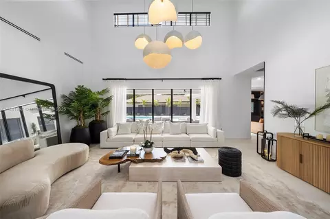 11062 SW 91st Ave, Miami, FL 33176