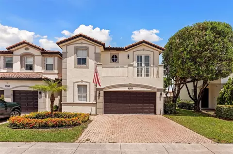 7521 NW 113th Path, Doral, FL 33178