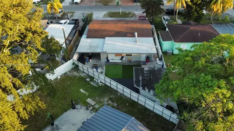 View/Area - 719 Harem Ave, Opa Locka, FL 33054 photo 4 of 4