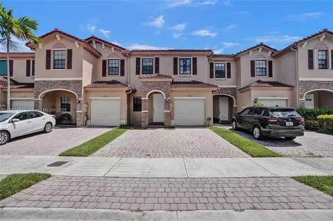 15224 SW 119th St, Miami, FL 33196