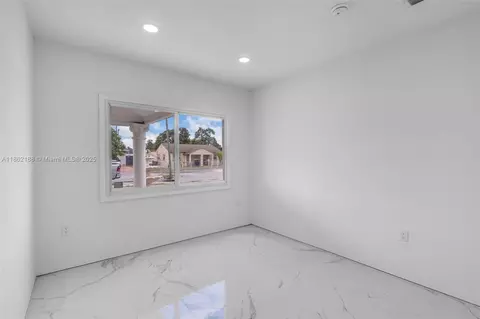 Other - 770 SE 5th Pl, Hialeah, FL 33010 photo 3 of 5