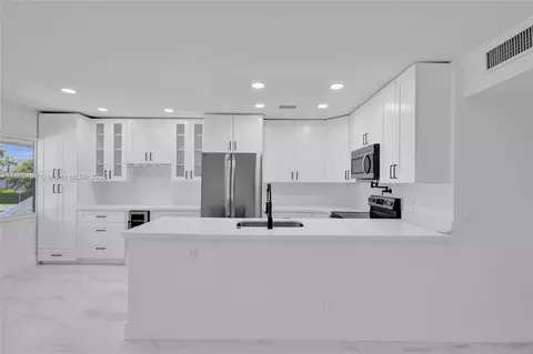 67 Newport D #67, Deerfield Beach, FL 33442