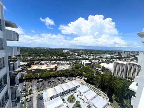 2750 NE 183rd St #2707, Aventura, FL 33160