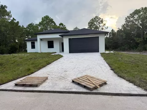2217 Jefferson Ave, Alva, FL 33920