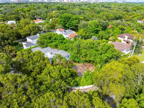 3807 Durango St, Coral Gables, FL 33134 photo 9