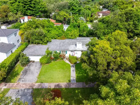 3807 Durango St, Coral Gables, FL 33134 photo 5