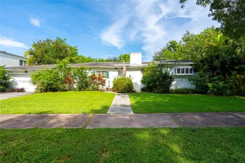 3807 Durango St, Coral Gables, FL 33134 photo 3