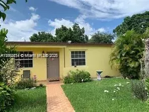 3515 NW 98th St, Miami, FL 33147