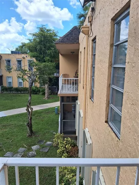 13700 SW 62nd St #244, Miami, FL 33183