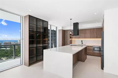 1111 SW 1st Ave #3719-N, Miami, FL 33130